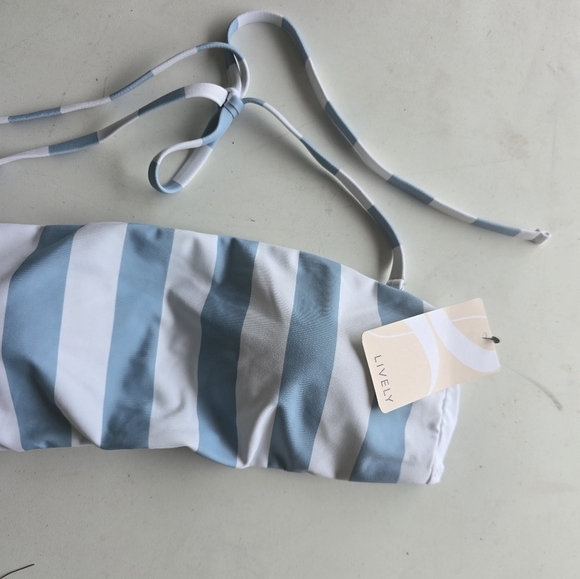 Lively Keep Me Hanging On Bikini Bra Womens Sz M Cabana Stripe Blue White New - Picture 4 of 10